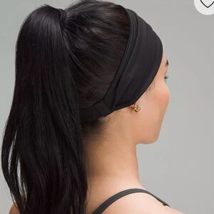 Lululemon Women's Nulu Wide Reversible Headband